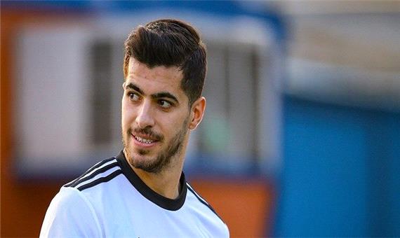 بازیکن گیلانی تیم ملی فوتبال 20 زندانی را آزاد کرد