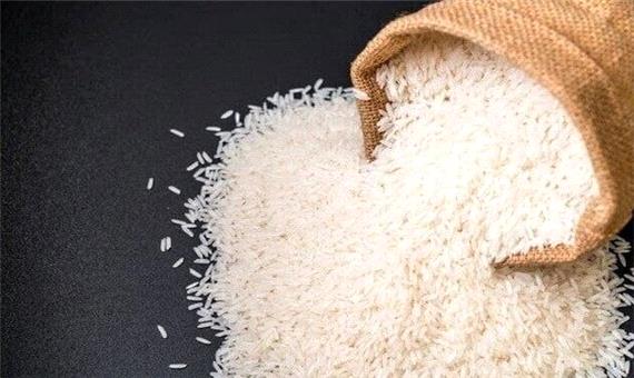 آغاز عرضه 10 هزار تن برنج تنظیم بازار در فروشگاه زنجیره‌ای گیلان