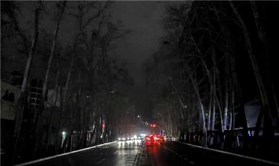 خاموشی شب گذشته رشت ناشی از اتصالی در کابل برق منطقه سرچشمه بود