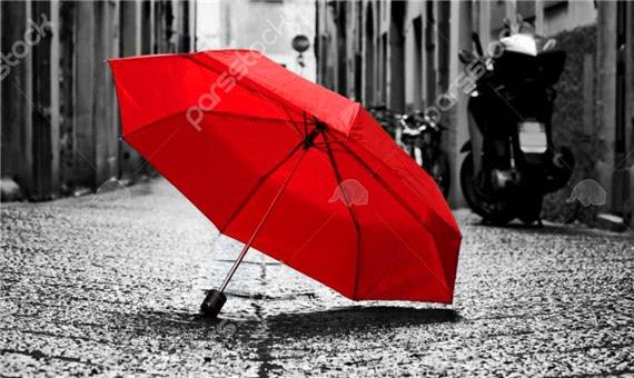 شاعرانه/ دوباره عاشق بی چتر در خیابان است