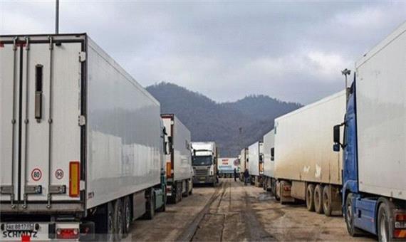 دستور رئیس‌جمهور برای رفع صف کامیون‌ها در گمرک آستارا/ تشکیل کارگروه ویژه برای مشکلات مرزی آستارا