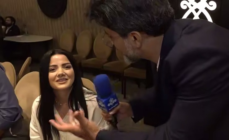 دختر ارمنستانی: عاشق رئیس‌ جمهور ایران هستم