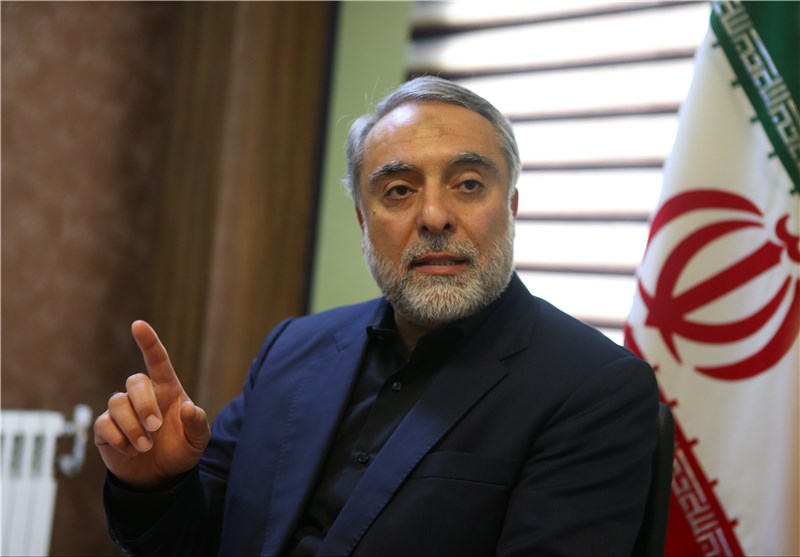 رجبی دوانی: «روحانی» اشعث و «ظریف» ابوموسی اشعری زمان ما هستند