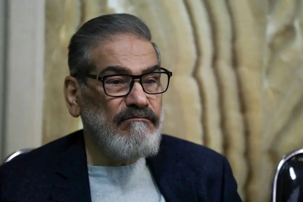 واکنش شمخانی به سفر پزشکیان به چین: فرصت مهمی برای گشایش گره‌های راهبردی ایجاد شده است