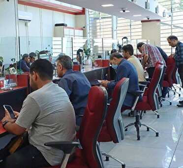 بازگشت ساعات کاری بانک‌های دولتی و نیمه دولتی به روال عادی