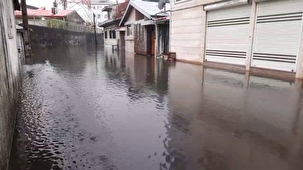 آبگرفتگی منازل و معابر در بندرانزلی