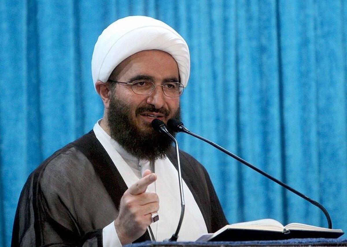 خطیب جمعه تهران: جزایر سه‌گانه ایرانی بوده و خواهد بود؛ اروپایی‌ها به بدبختی خودشان برسند
