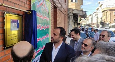 رونمایی از نخستین پلاک و کدپستی هوشمند رشت در خانه میرزاکوچک