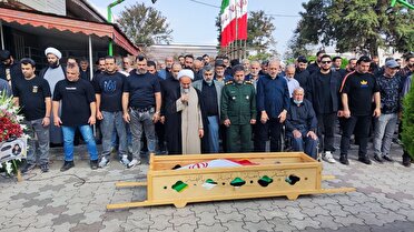 تشییع پیکر مادر شهید عباس ابراهیم‌پور در لنگرود