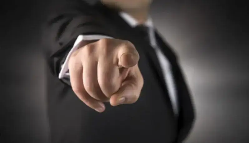 سرزنش؛ سم خاموش روابط عاشقانه