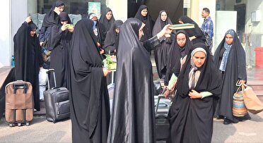 شرکت دانش‌آموزان دختر عشایری گیلان در اردوی ملی دانش آموزی در مشهد مقدس