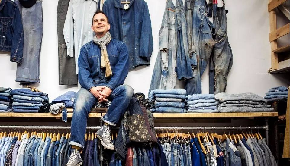 ۸ ترفند مهم برای شیک پوشی با لباس جین