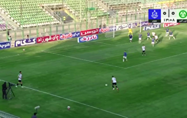 تساوی ملوان مقابل ذوب آهن در هیجان انگیز‌ترین بازی هفته