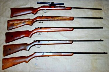 کشف و ضبط ۵ قبضه سلاح شکاری در آستانه اشرفیه