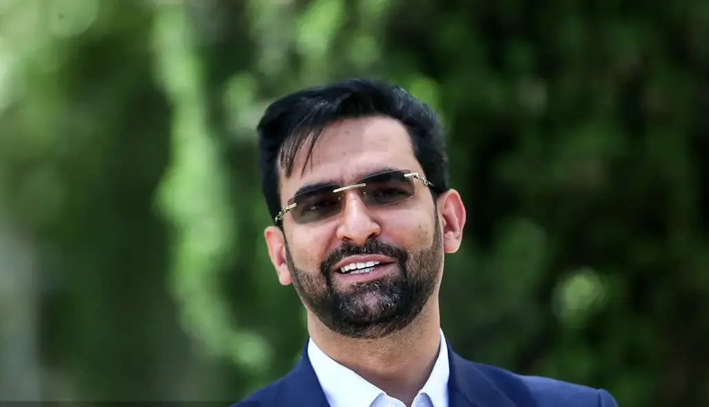 آذری‌ جهرمی: همه چیز دلاری شده جز حقوق کارگرها و کارمندان!