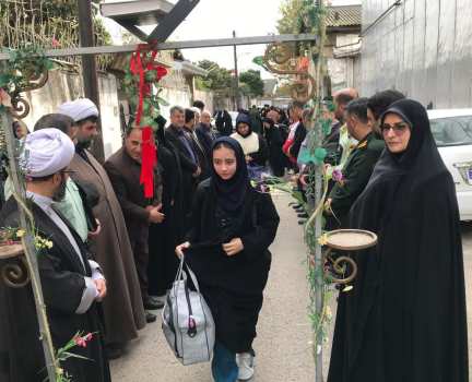 آیین اعزام دانش‌آموزان دختر شهرستان صومعه‌سرا به اردوی فرهنگی ـ آموزشی راهیان نور با حضور مدیرکل محترم آموزش و پرورش استان گیلان برگزار شد.