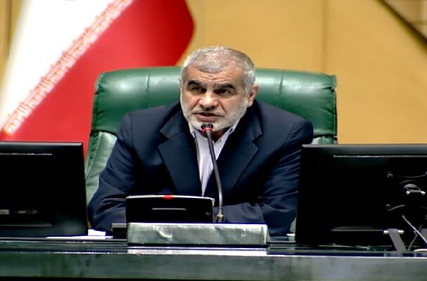 نیکزاد: دشمنی آمریکا در مقابل ملت ایران از طریق مذاکره حل نخواهد شد