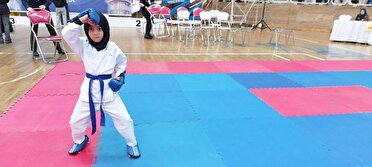 قهرمانی گیلان در دومین دوره مسابقات کشوری کاراته بانوان