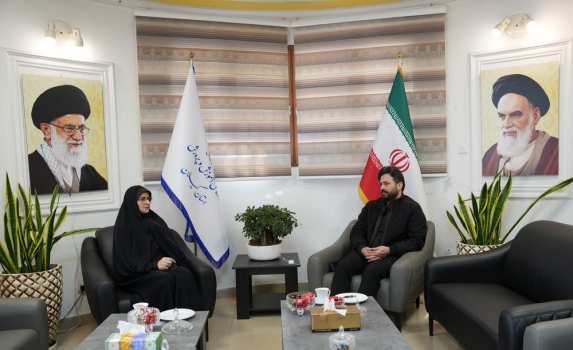 دیدار مهدی فلاح نماینده مجلس شورای اسلامی با نرگس دستیار مدیرکل آموزش و پرورش گیلان