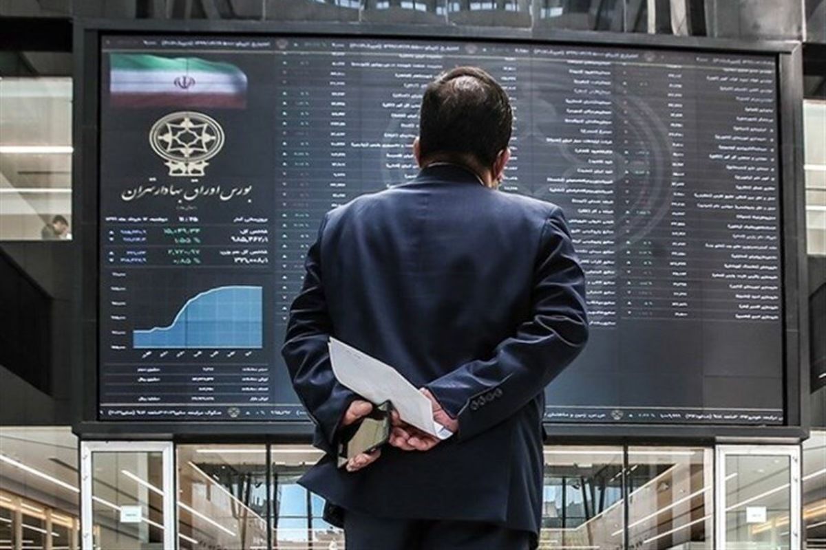پیش‌بینی بورسِ فردا؛ افت سنگین پایان می‌یابد؟