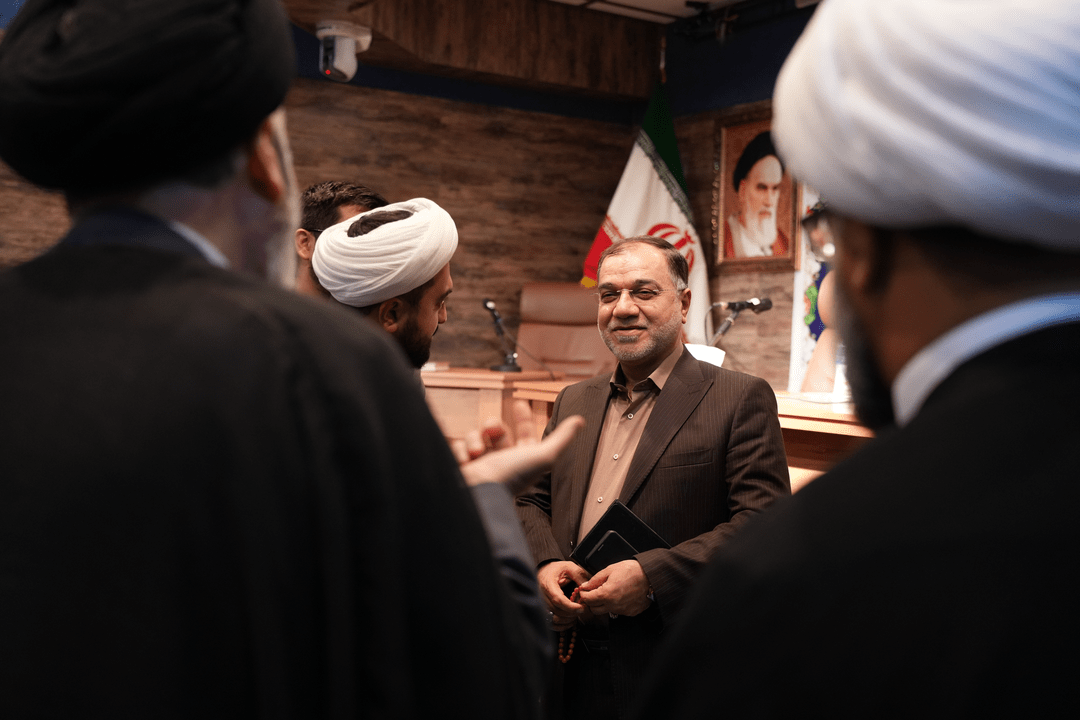 فضائلی: هرگونه مذاکره با آمریکا منوط به تغییر رفتار بنیادین آنها است