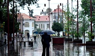 بارش‌های خفیف و پراکنده باران در راه گیلان