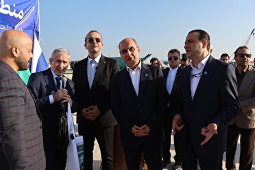 بازدید نخست‌ وزیر داغستان از ظرفیت‌های بندر کاسپین