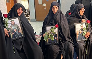 قابی از جنس دلتنگی در خشکبیجار