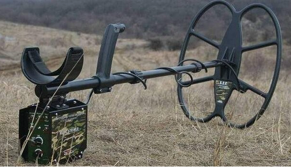 امیدی: کشف فلزیاب و ادوات حفاری غیرمجاز در دیلمان؛ 3 نفر دستگیر شدند