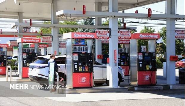 سخنگوی صنف جایگاه‌داران: تبخیر بنزین دو برابر استاندارد است