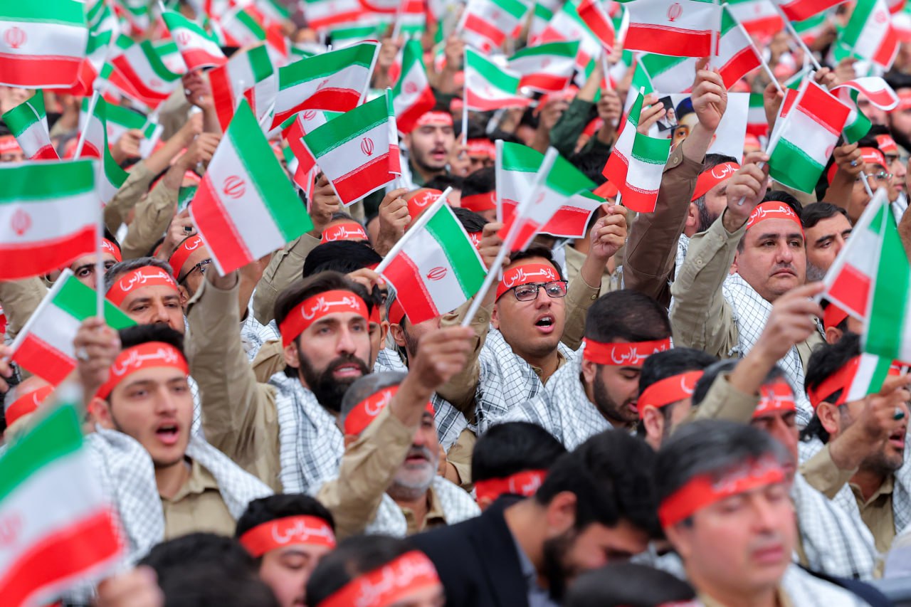 برگزاری مراسم روز بسیج در حسینیه امام خمینی(ره) با حضور فرمانده کل سپاه