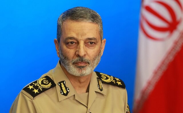 سرلشکر موسوی: نیروی دریایی به الگویی ممتاز از بازدارندگی هوشمند و پاسخگویی به تهدیدات فرامنطقه‌ای بدل شده است