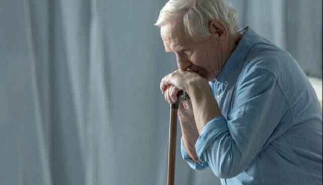 کدام گروه از سالمندان، بیشتر در خطر افسردگی هستند؟