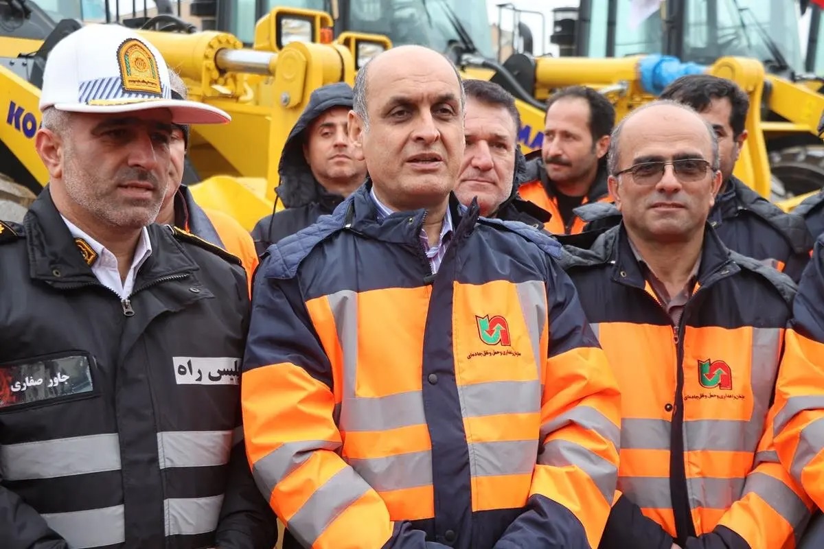 الحاق ۳۲ دستگاه ماشین‌آلات سنگین به ناوگان راهداری گیلان