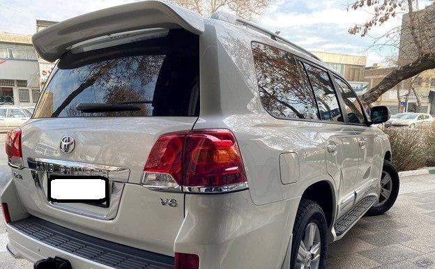 توقیف خودروی خارجی قاچاق در رودسر