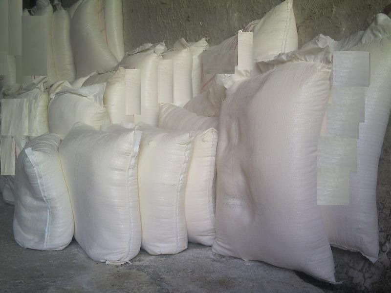 کشف بیش از ۱۷ تن نهاده‌های دامی احتکاری در تالش