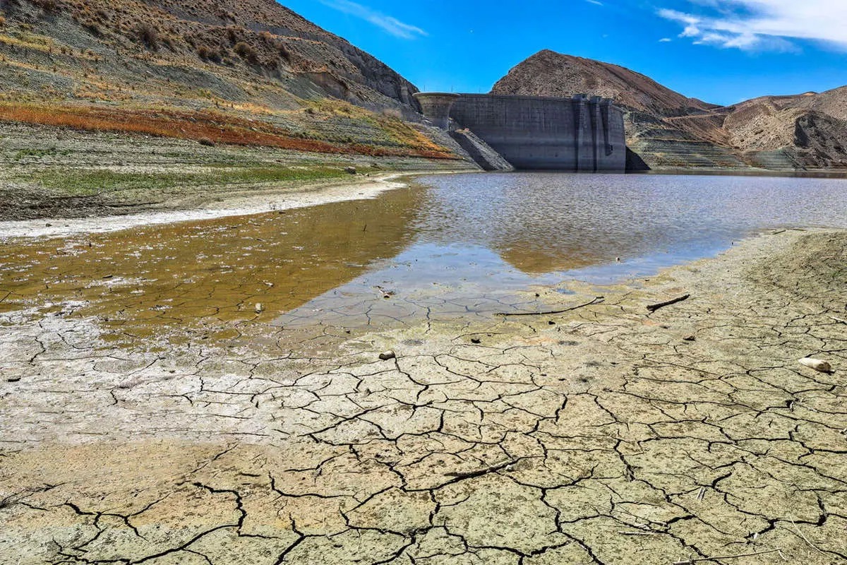هشدار درباره تشدید خشکسالی و کاهش بی‌سابقه ذخایر سد‌ها