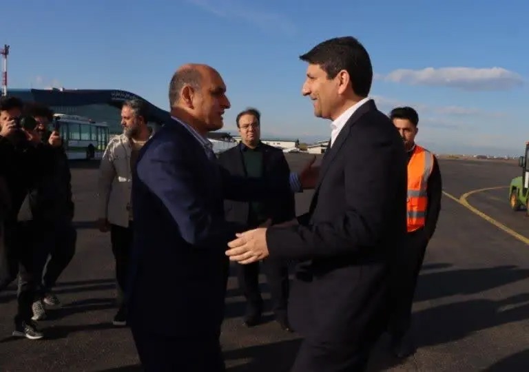 وزیر ارتباطات و فناوری اطلاعات وارد رشت شد