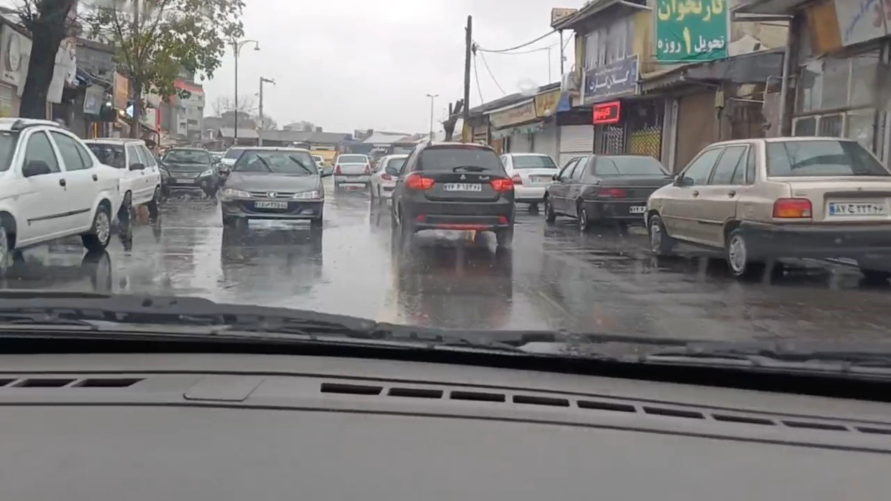 بارش شدید باران در گیلان، ۱۲ دی