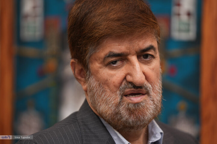 علی مطهری: مذاکره با آمریکا مستقیم باشد؛ از لاریجانی و ظریف هم می‌توان استفاده کرد