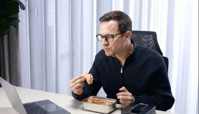 گرم کردن غذا با فناوری مادون قرمز در یک ظرف نوآورانه