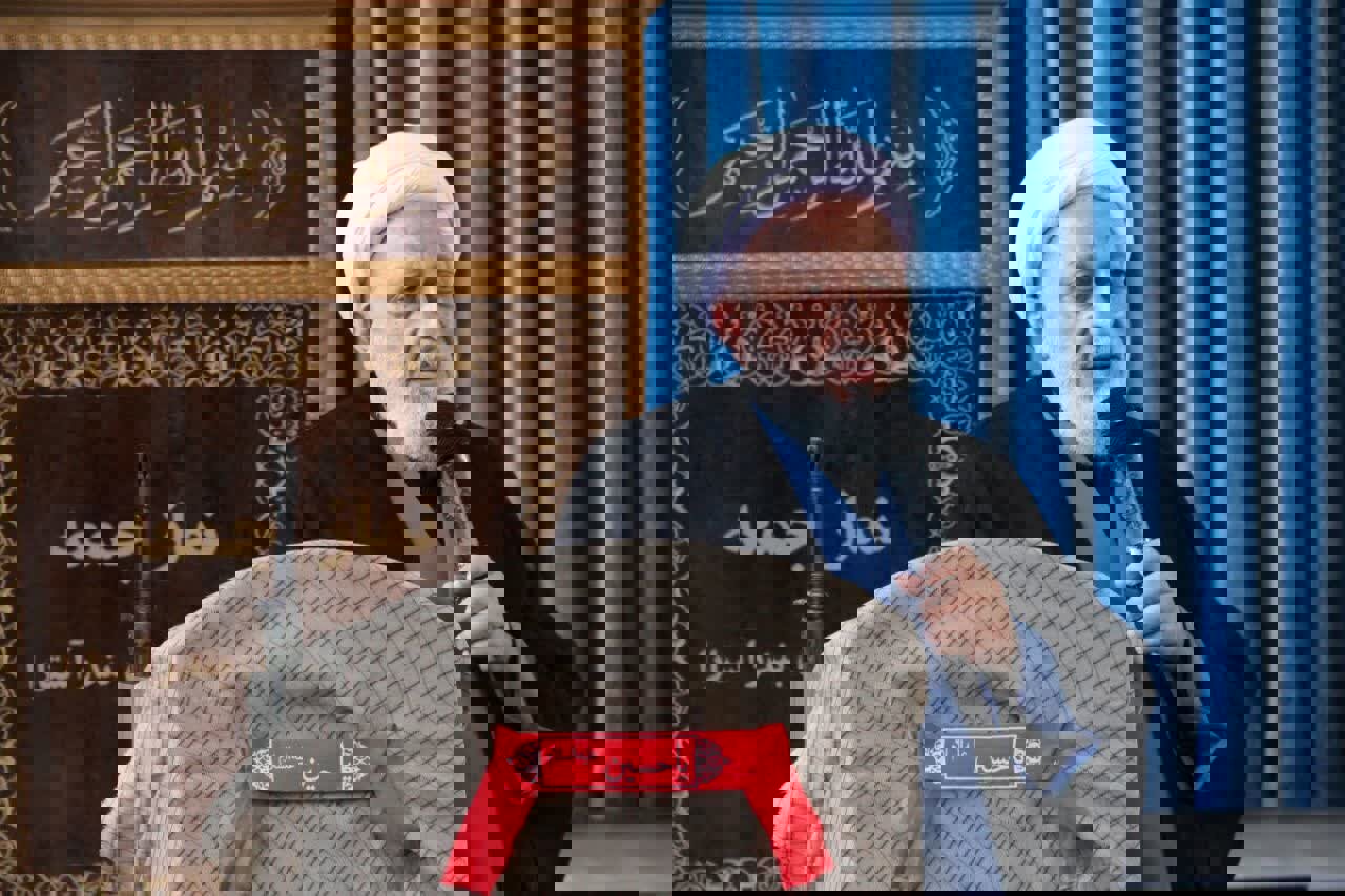 امام جمعه آستارا: حضور ملت در ۲۲ بهمن پاسخ قاطع به دشمنان بود