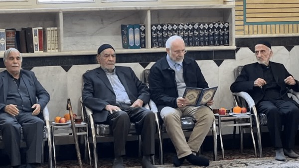 قالیباف با پدرش به مراسم ختم رفت