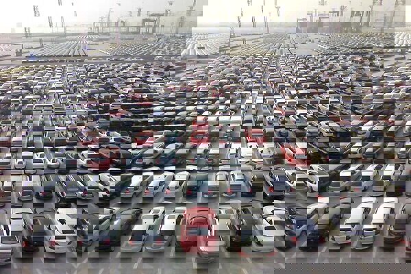 آخرین وضعیت واردات خودرو توسط ایرانیان مقیم خارج از کشور