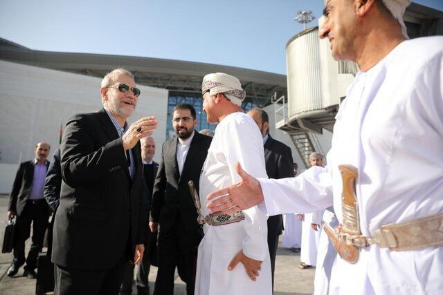 خبر عضو کمیسیون امنیت ملی مجلس درمورد سفر لاریجانی به امارات و جزئیات آن