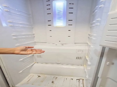 با ۳ قلم مواد، یخچال رو به راحتی تمیز کن