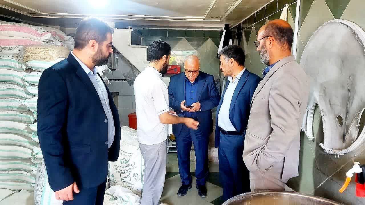 کم فروشی و گران‌فروشی ۶ واحد نانوایی لاهیجان را به تعزیرات کشاند