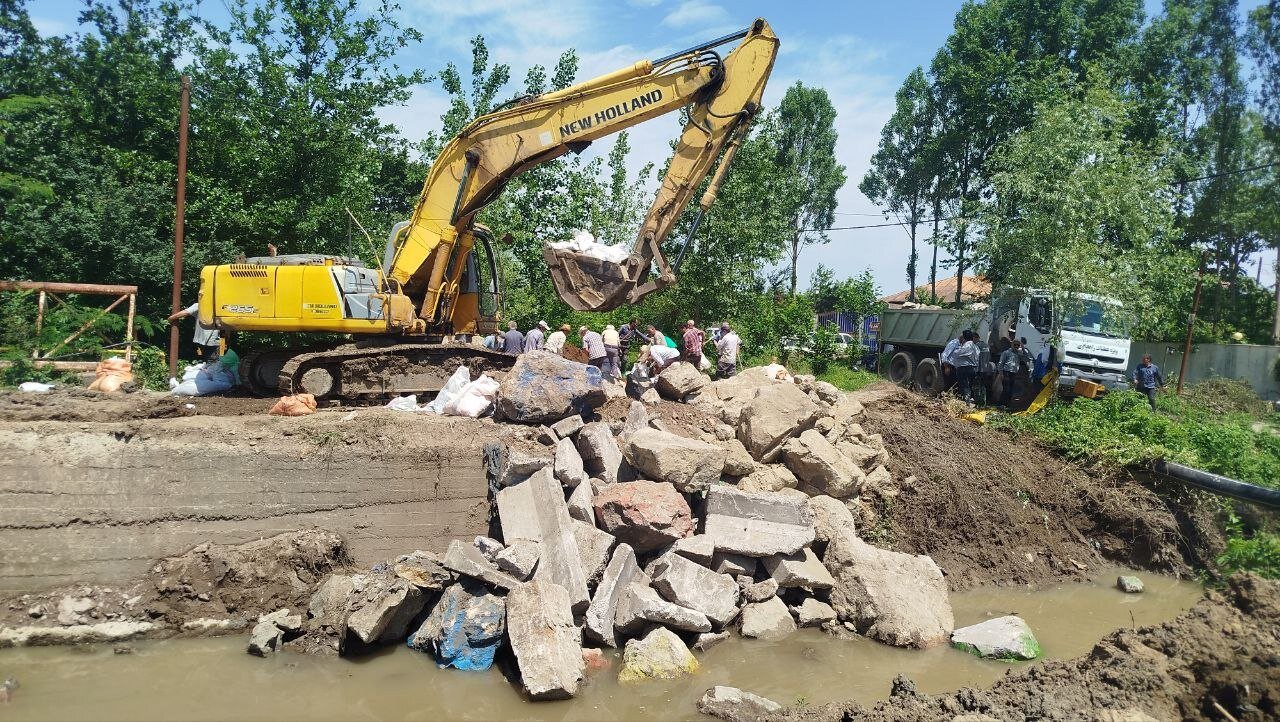 گزارش میدانی مهر از وضعیت تخریب پل روستای بازاده لاهیجان