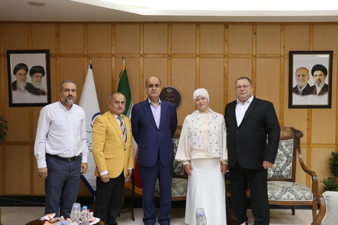 آغاز مذاکرات عملیاتی برای توسعه همکاری‌های تجاری گیلان و باشقیرستان روسیه