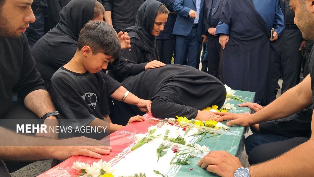 تصاویری از مراسم تشییع شهید جعفرزاده در زادگاهش فومن